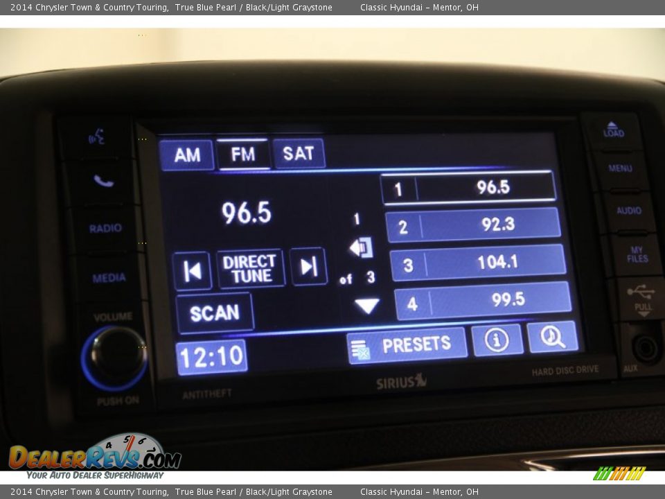 2014 Chrysler Town & Country Touring True Blue Pearl / Black/Light Graystone Photo #10