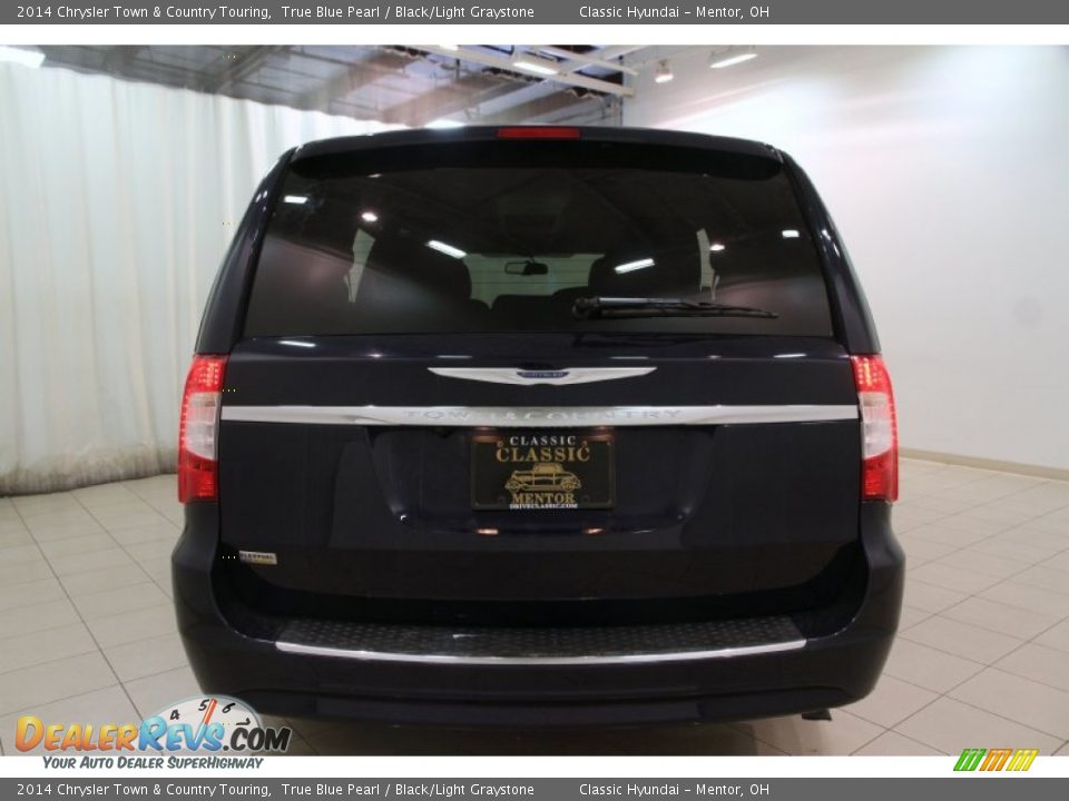 2014 Chrysler Town & Country Touring True Blue Pearl / Black/Light Graystone Photo #16