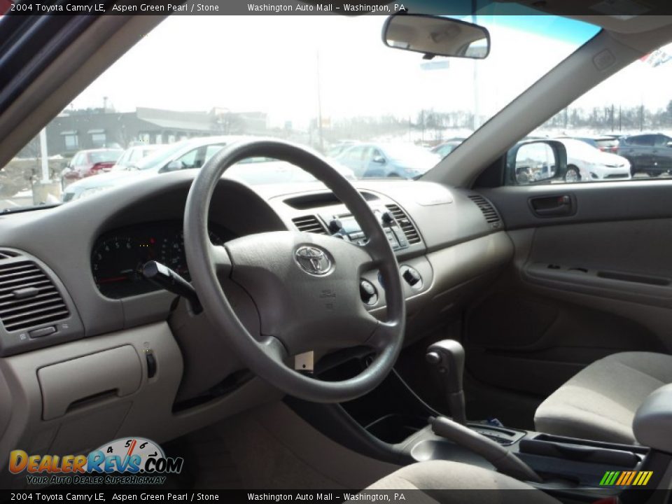 2004 Toyota Camry LE Aspen Green Pearl / Stone Photo #11