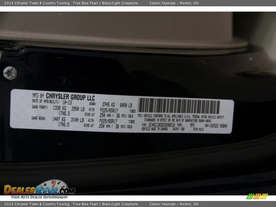 2014 Chrysler Town & Country Touring True Blue Pearl / Black/Light Graystone Photo #18