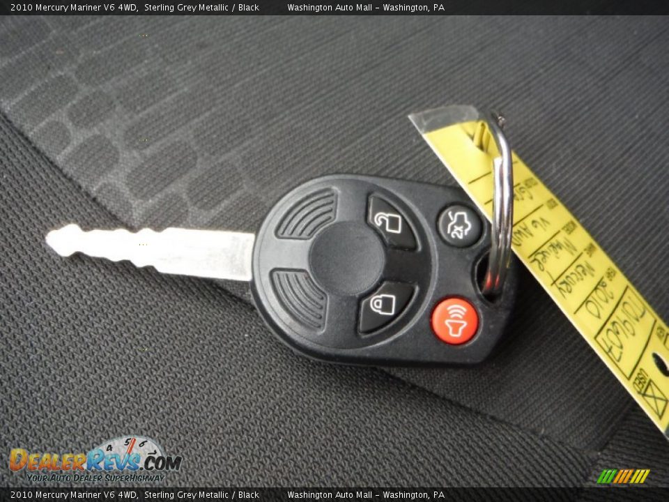 Keys of 2010 Mercury Mariner V6 4WD Photo #18
