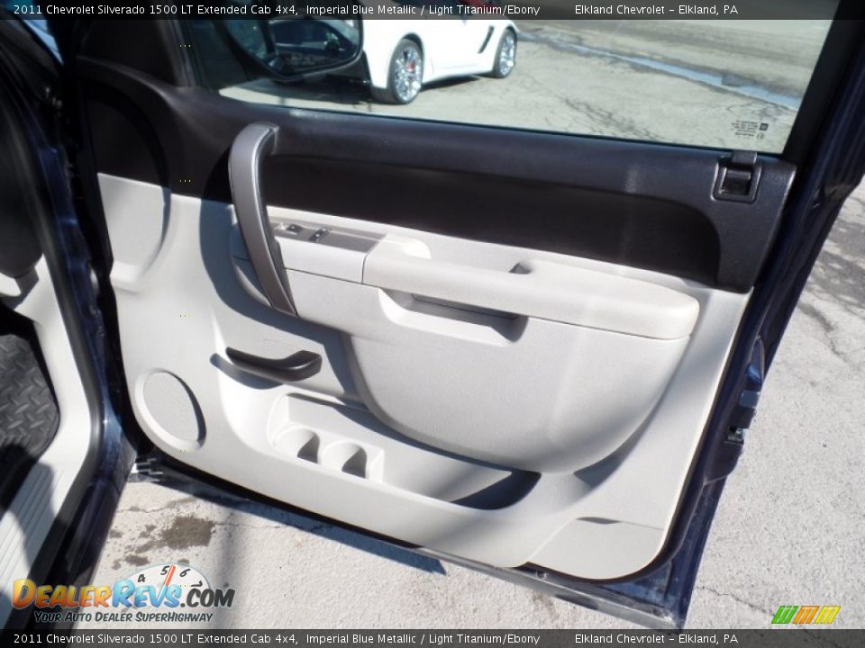 2011 Chevrolet Silverado 1500 LT Extended Cab 4x4 Imperial Blue Metallic / Light Titanium/Ebony Photo #19