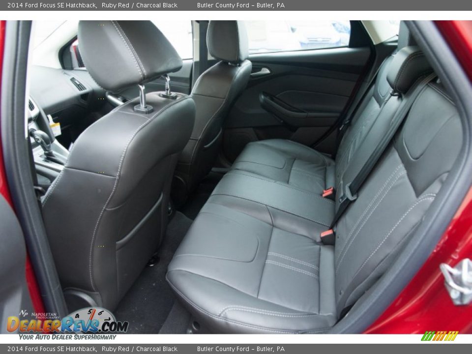 Rear Seat of 2014 Ford Focus SE Hatchback Photo #6