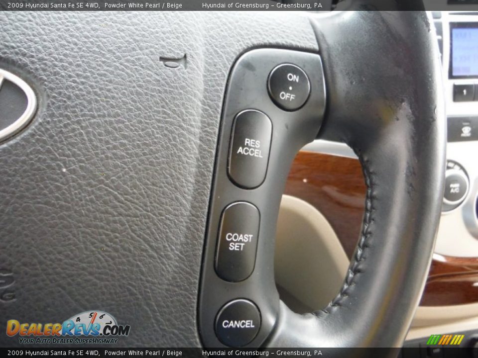 Controls of 2009 Hyundai Santa Fe SE 4WD Photo #25
