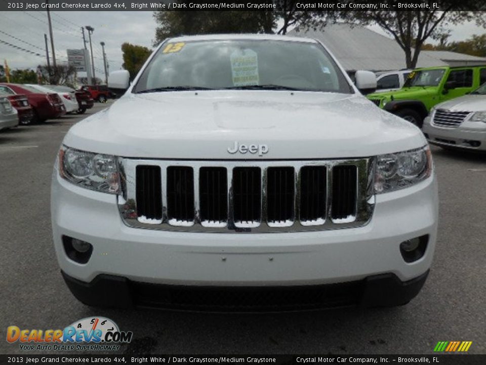 2013 Jeep Grand Cherokee Laredo 4x4 Bright White / Dark Graystone/Medium Graystone Photo #14