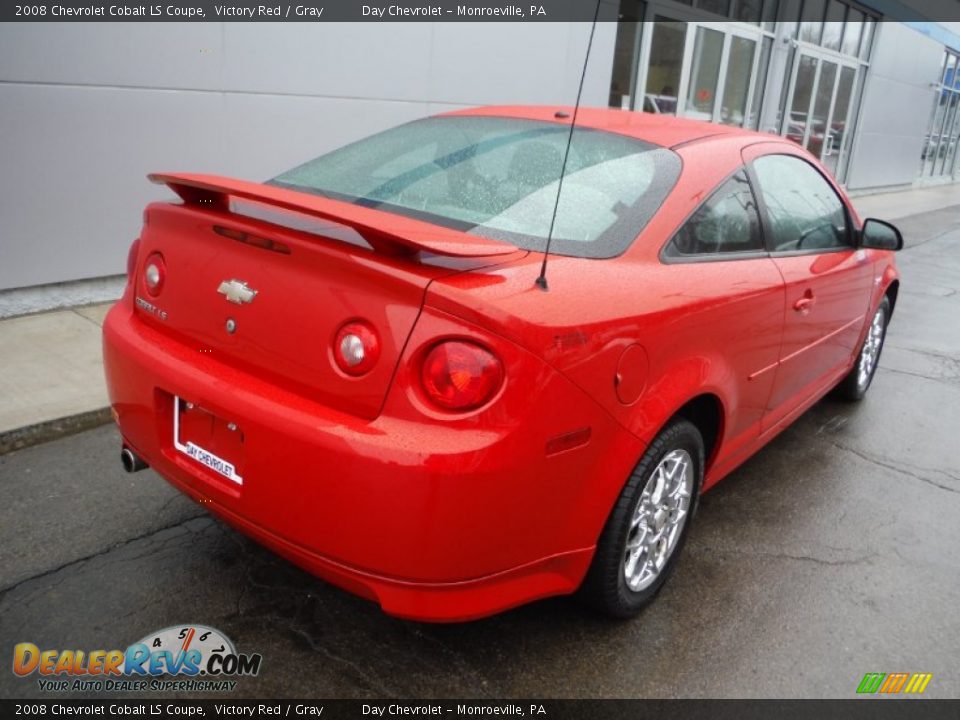 2008 Chevrolet Cobalt LS Coupe Victory Red / Gray Photo #11