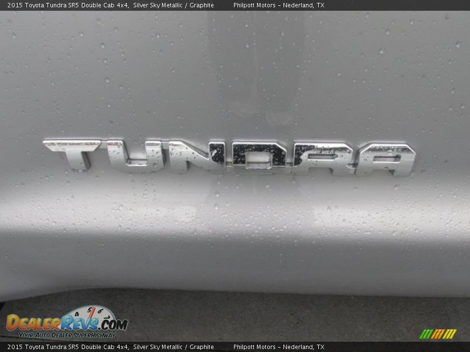 2015 Toyota Tundra SR5 Double Cab 4x4 Silver Sky Metallic / Graphite Photo #14
