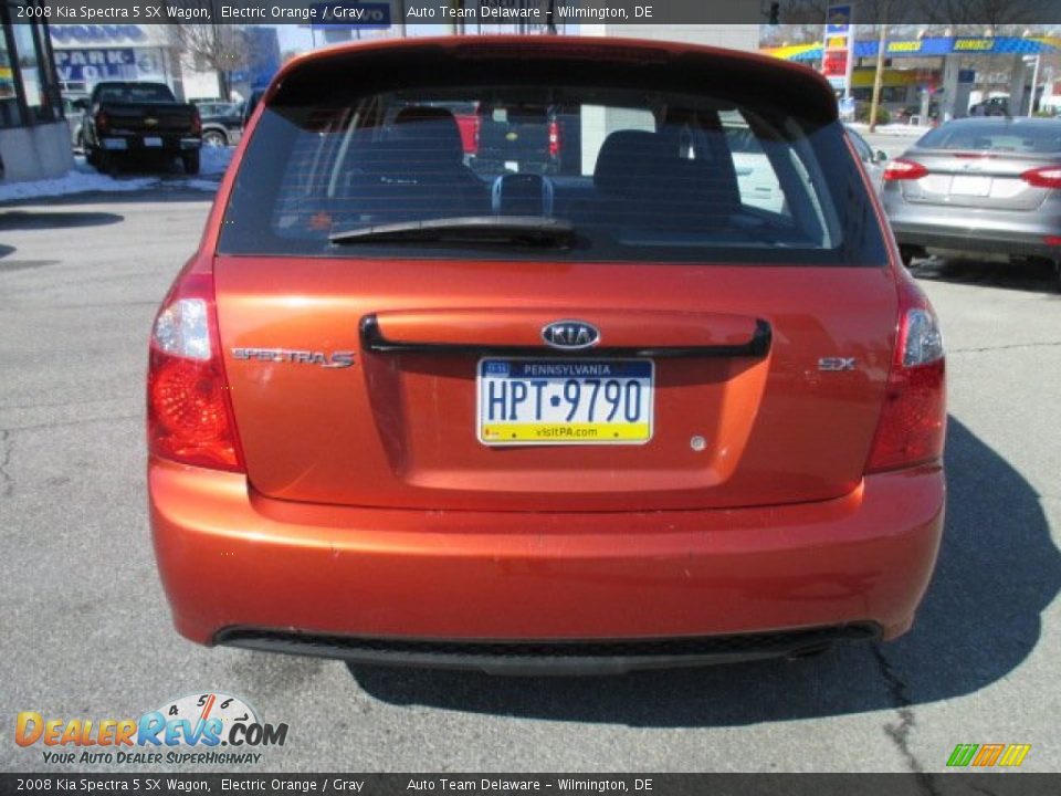 2008 Kia Spectra 5 SX Wagon Electric Orange / Gray Photo #5
