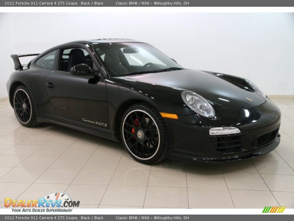 Front 3/4 View of 2012 Porsche 911 Carrera 4 GTS Coupe Photo #1