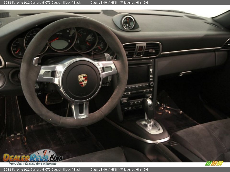 Dashboard of 2012 Porsche 911 Carrera 4 GTS Coupe Photo #8