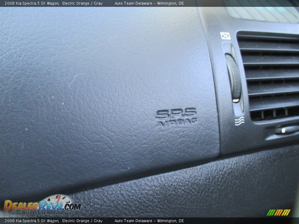 2008 Kia Spectra 5 SX Wagon Electric Orange / Gray Photo #32