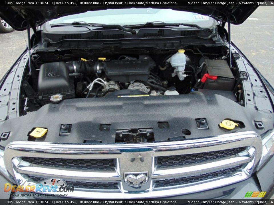 2009 Dodge Ram 1500 SLT Quad Cab 4x4 Brilliant Black Crystal Pearl / Dark Slate/Medium Graystone Photo #12