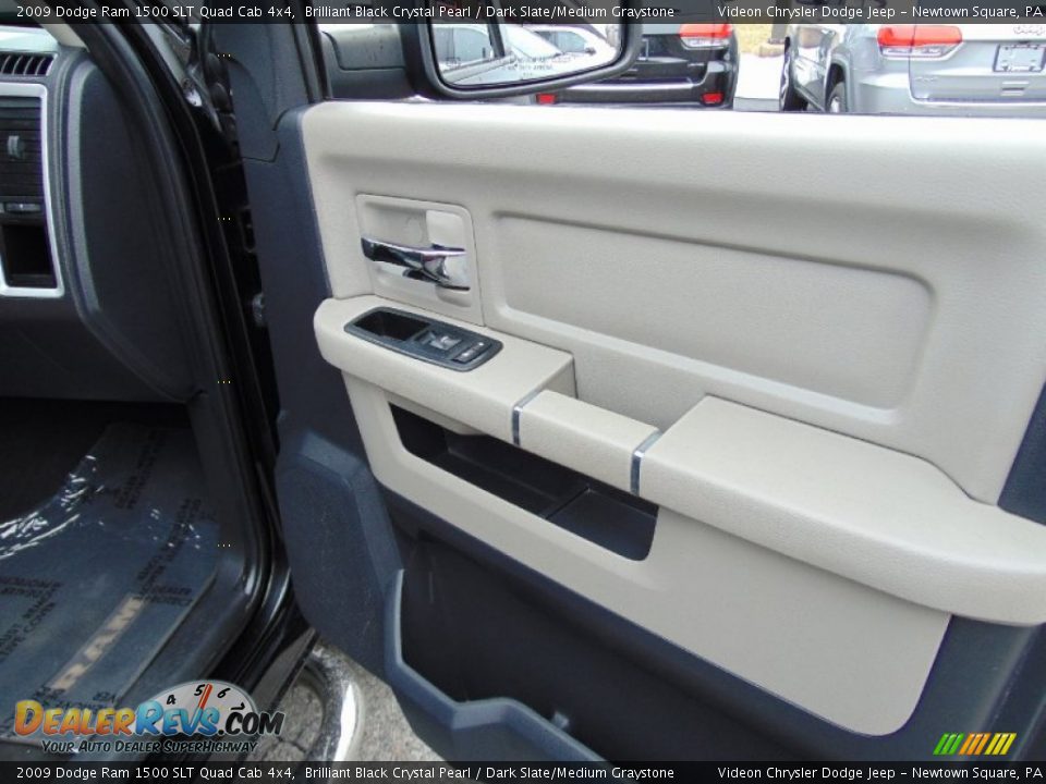 2009 Dodge Ram 1500 SLT Quad Cab 4x4 Brilliant Black Crystal Pearl / Dark Slate/Medium Graystone Photo #19