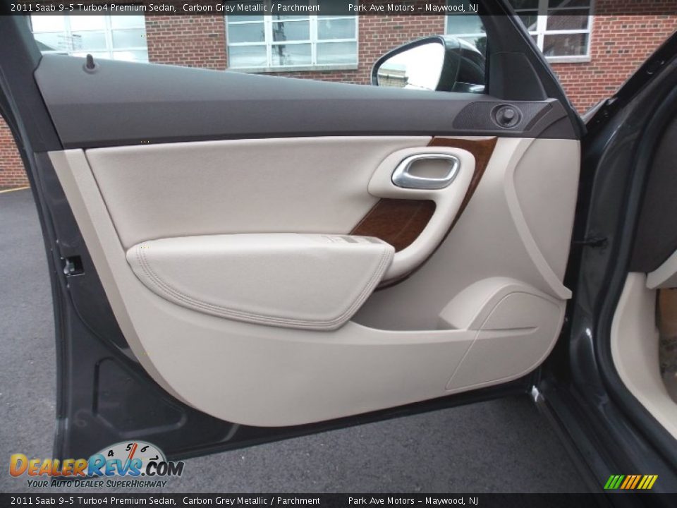 Door Panel of 2011 Saab 9-5 Turbo4 Premium Sedan Photo #8