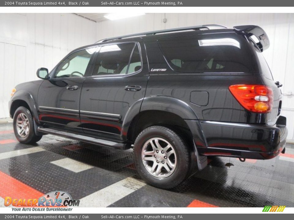 2004 Toyota Sequoia Limited 4x4 Black / Oak Photo #11