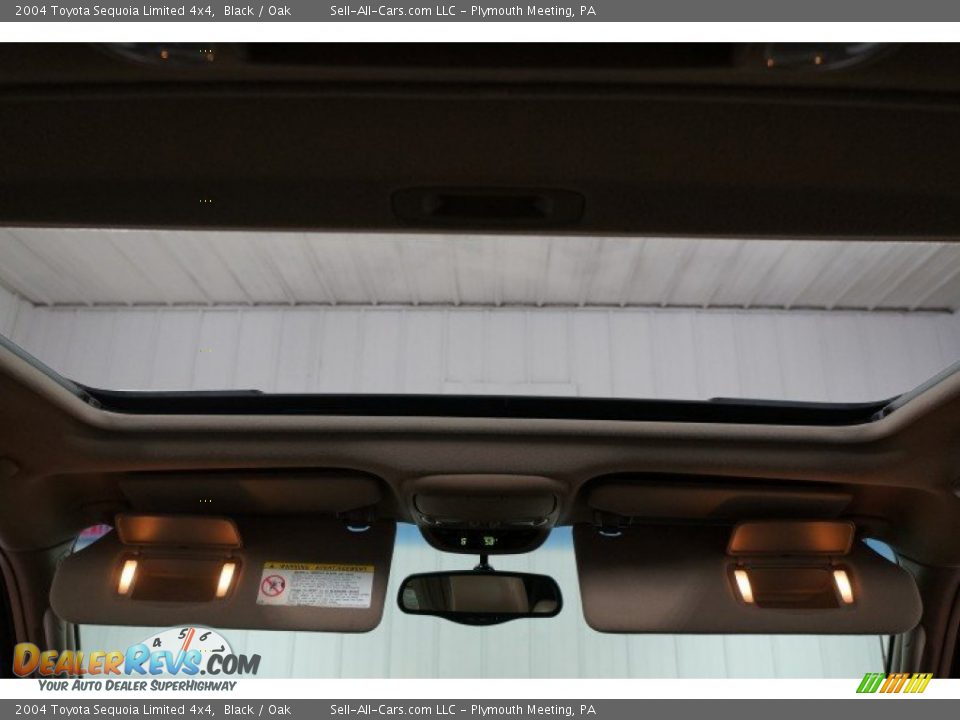 2004 Toyota Sequoia Limited 4x4 Black / Oak Photo #21