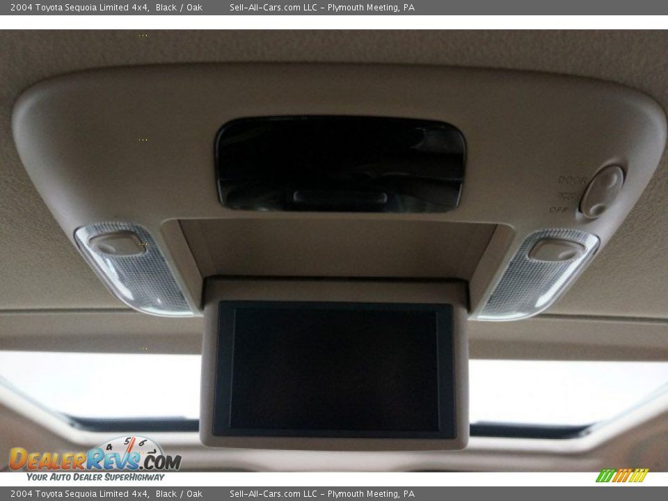 2004 Toyota Sequoia Limited 4x4 Black / Oak Photo #24