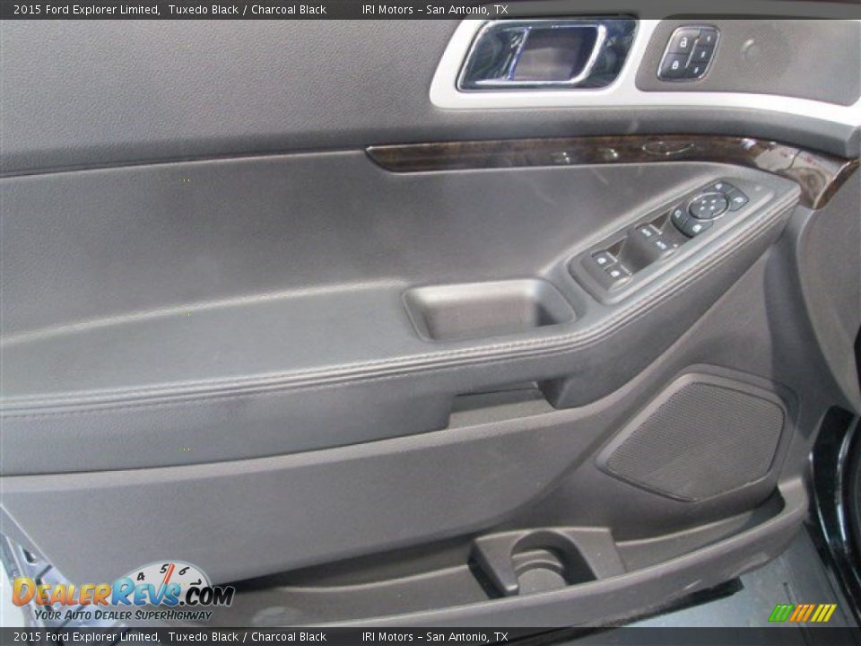 2015 Ford Explorer Limited Tuxedo Black / Charcoal Black Photo #16