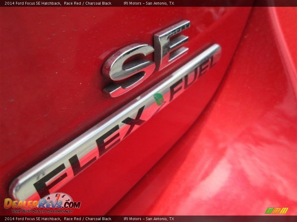 2014 Ford Focus SE Hatchback Race Red / Charcoal Black Photo #5