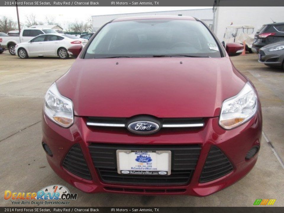 2014 Ford Focus SE Sedan Ruby Red / Charcoal Black Photo #4