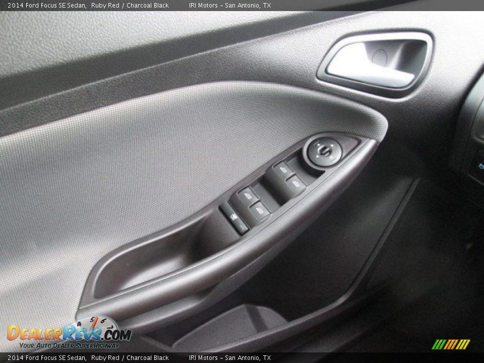 2014 Ford Focus SE Sedan Ruby Red / Charcoal Black Photo #13