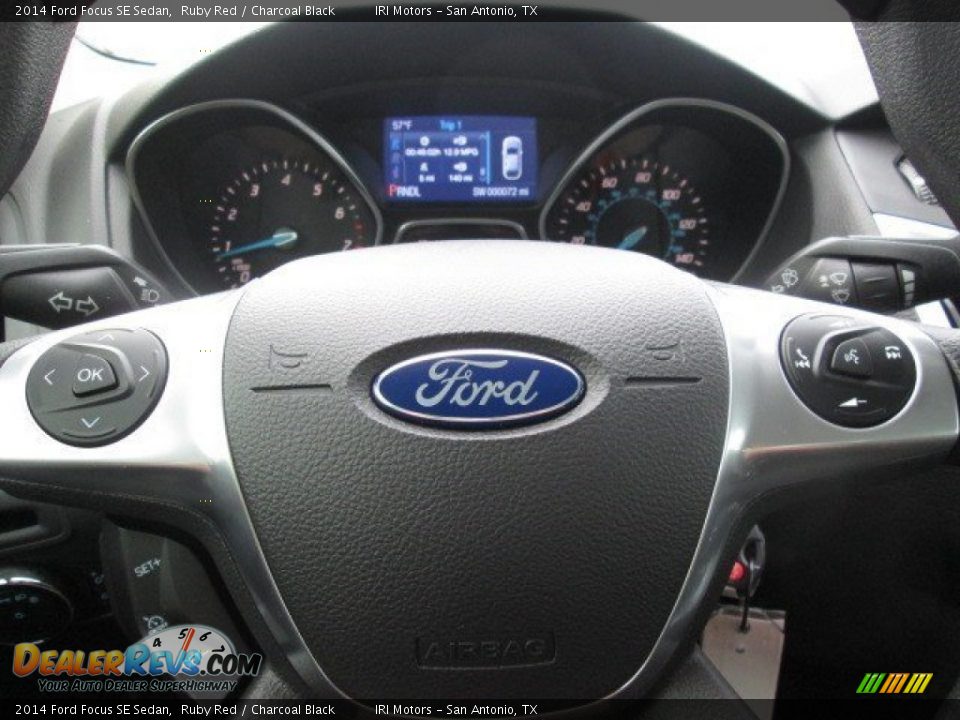 2014 Ford Focus SE Sedan Ruby Red / Charcoal Black Photo #16