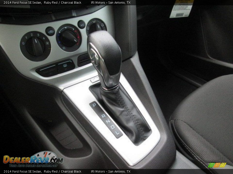 2014 Ford Focus SE Sedan Ruby Red / Charcoal Black Photo #20