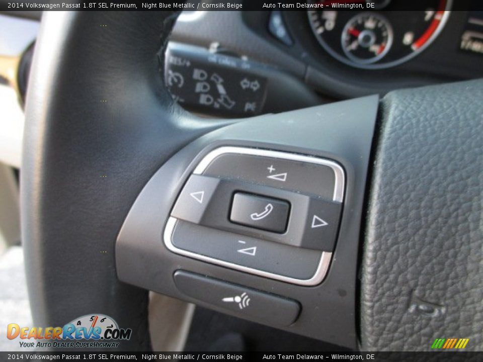 Controls of 2014 Volkswagen Passat 1.8T SEL Premium Photo #33