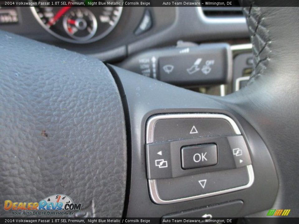 Controls of 2014 Volkswagen Passat 1.8T SEL Premium Photo #34
