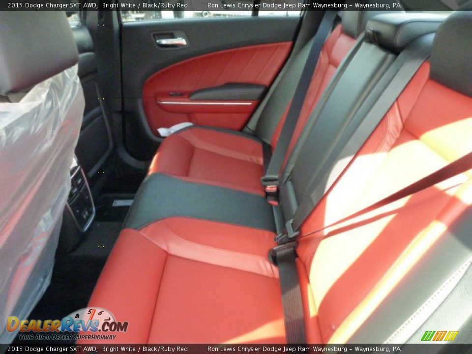 Rear Seat of 2015 Dodge Charger SXT AWD Photo #11
