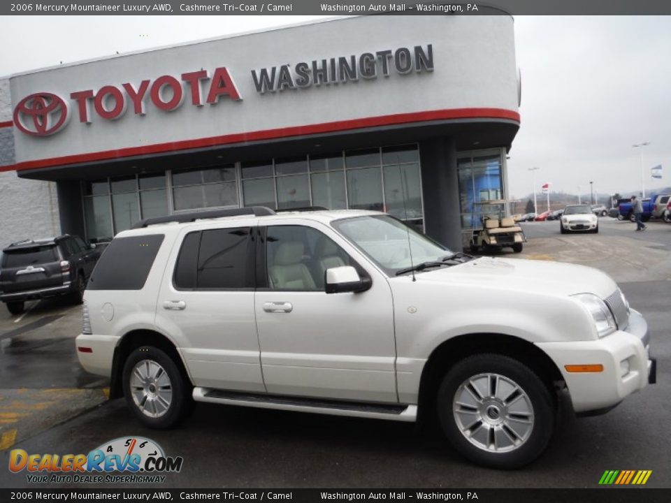 2006 Mercury Mountaineer Luxury AWD Cashmere Tri-Coat / Camel Photo #2