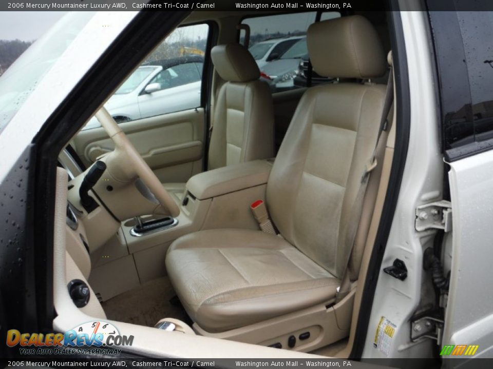 2006 Mercury Mountaineer Luxury AWD Cashmere Tri-Coat / Camel Photo #13