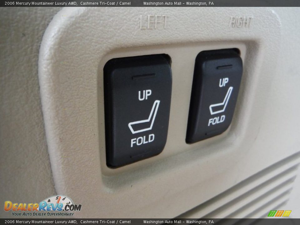 2006 Mercury Mountaineer Luxury AWD Cashmere Tri-Coat / Camel Photo #19
