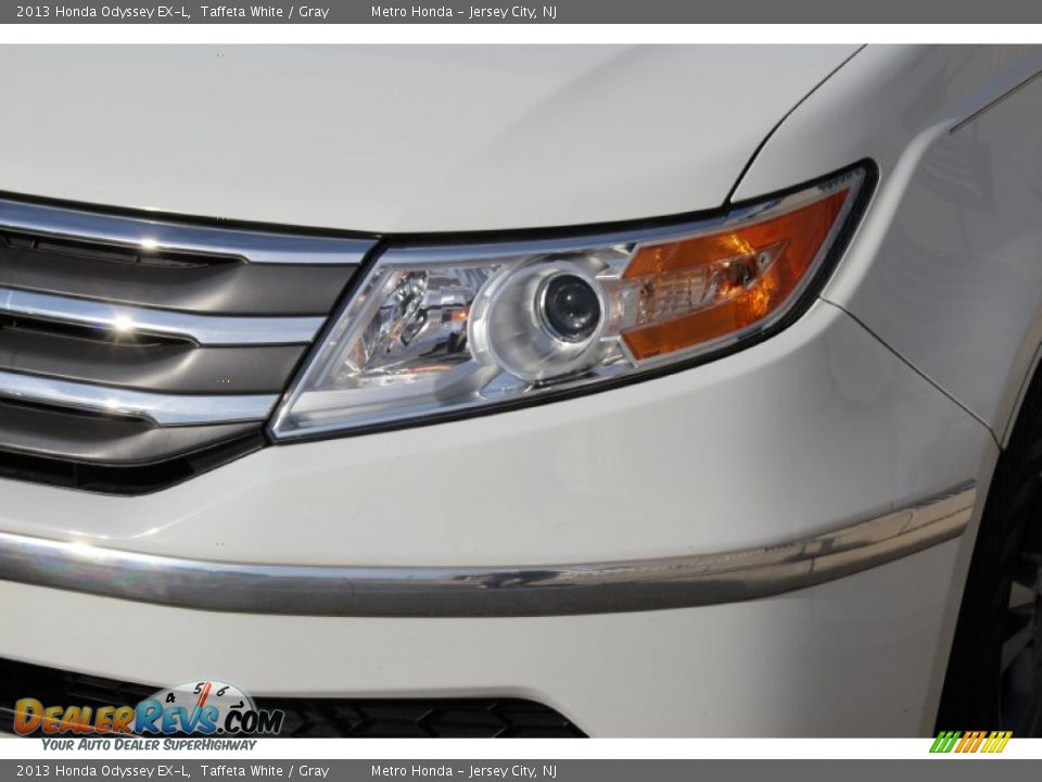 2013 Honda Odyssey EX-L Taffeta White / Gray Photo #29