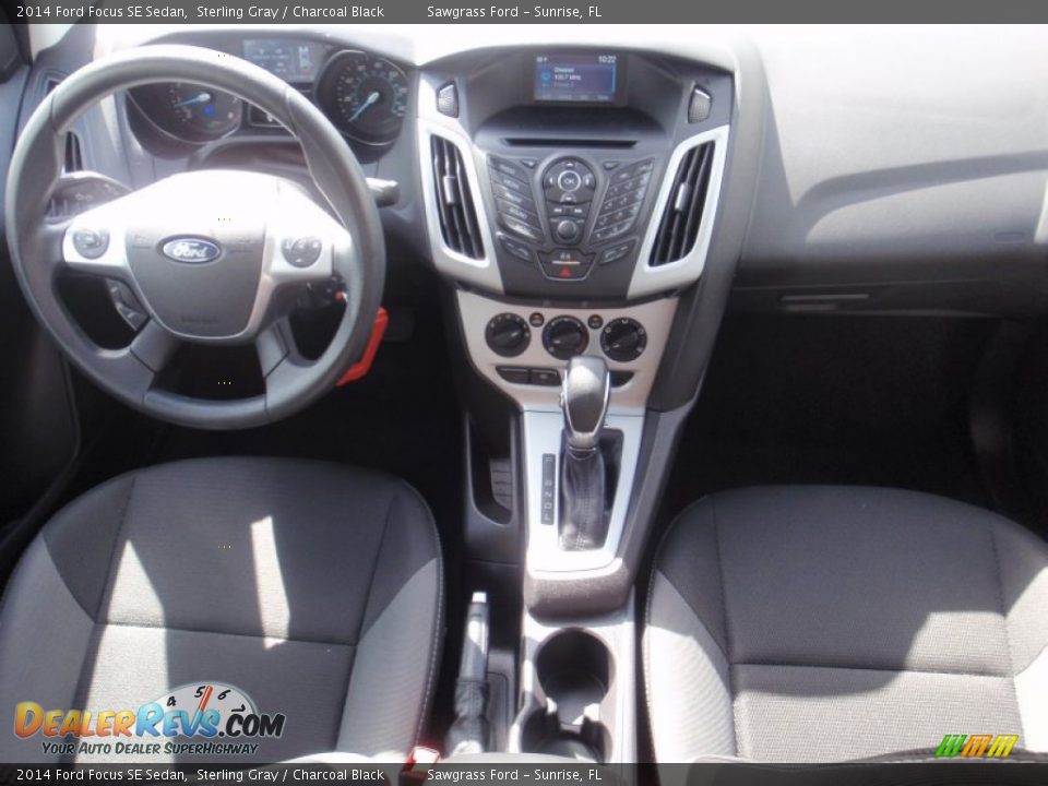2014 Ford Focus SE Sedan Sterling Gray / Charcoal Black Photo #24