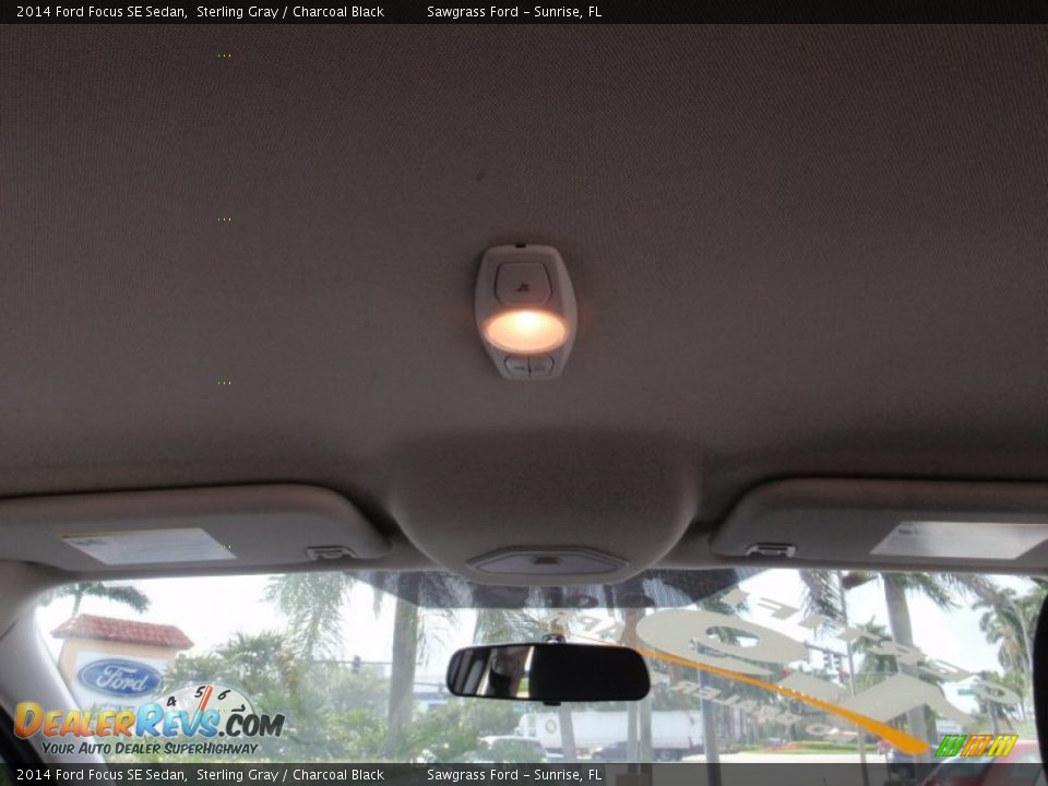 2014 Ford Focus SE Sedan Sterling Gray / Charcoal Black Photo #29