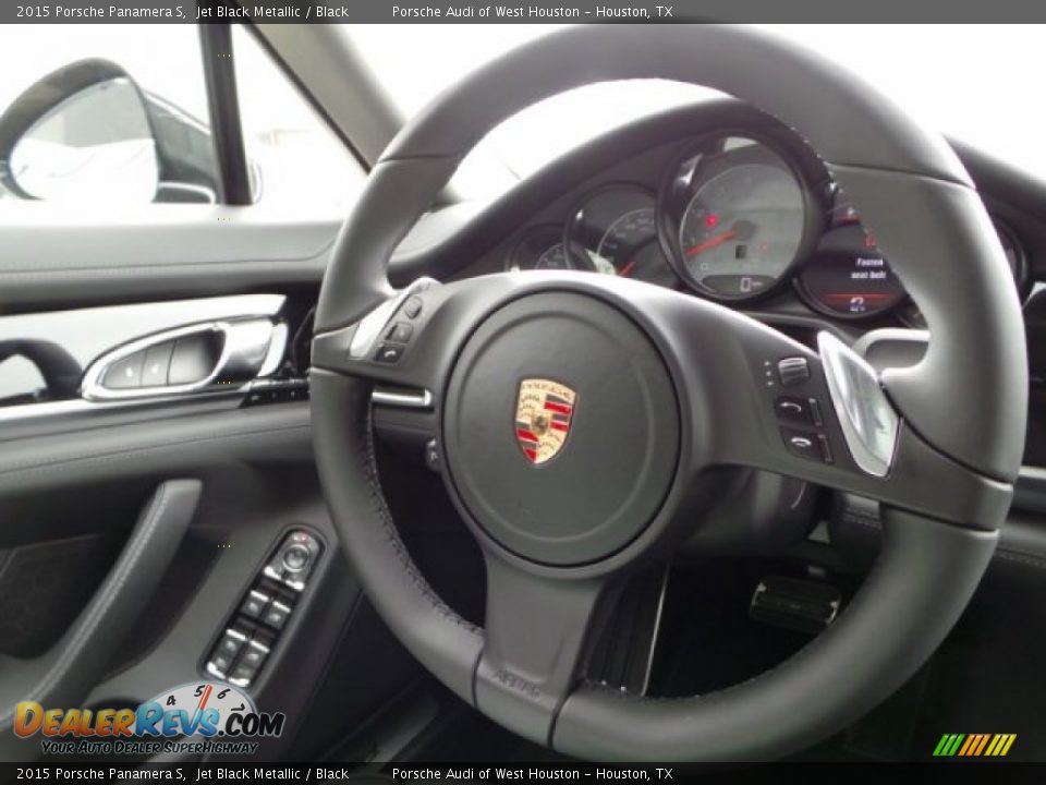 2015 Porsche Panamera S Steering Wheel Photo #28