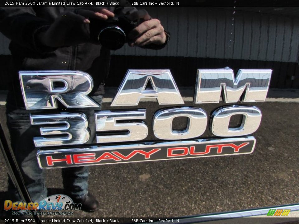 2015 Ram 3500 Laramie Limited Crew Cab 4x4 Black / Black Photo #12
