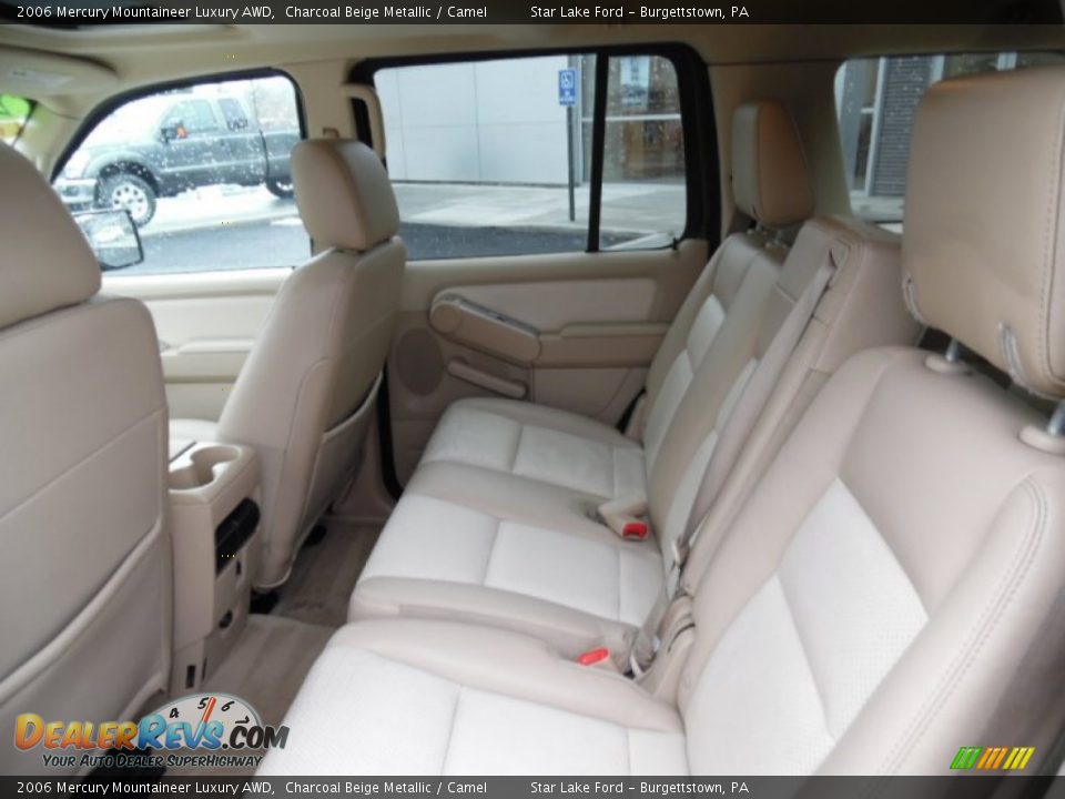 Rear Seat of 2006 Mercury Mountaineer Luxury AWD Photo #13