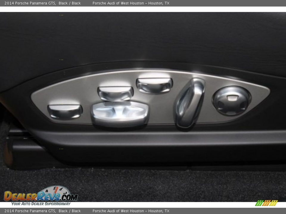 Controls of 2014 Porsche Panamera GTS Photo #19