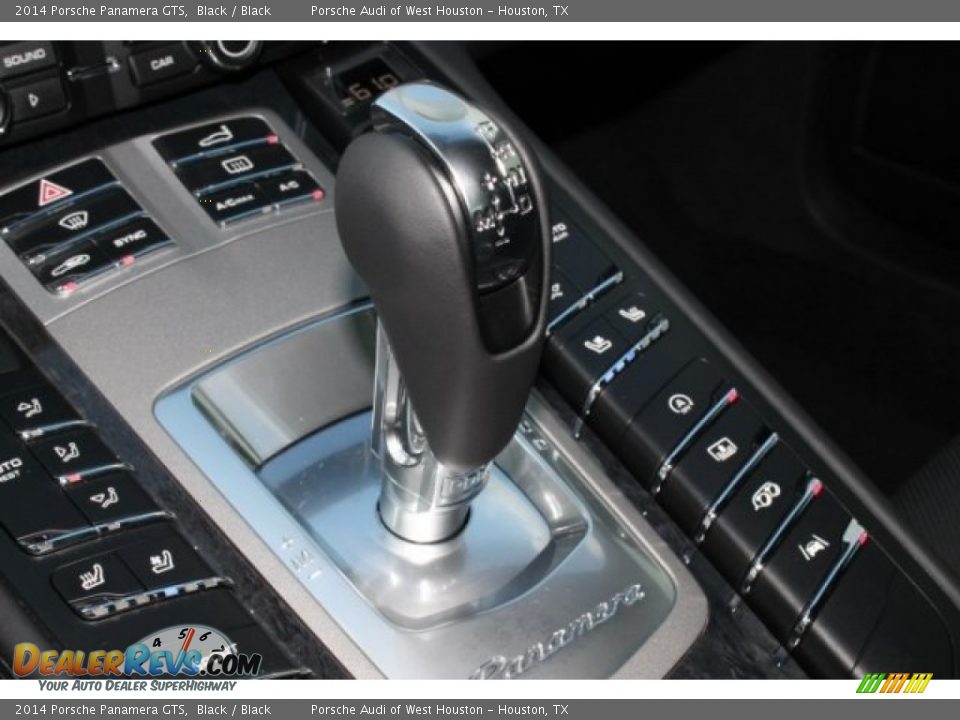 2014 Porsche Panamera GTS Shifter Photo #32