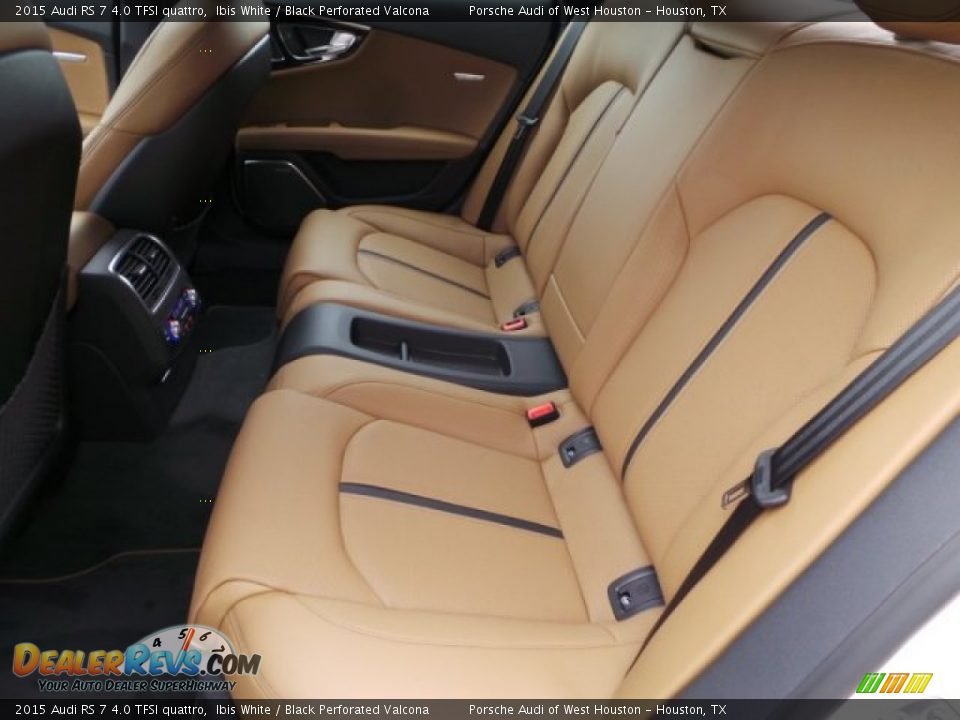 Rear Seat of 2015 Audi RS 7 4.0 TFSI quattro Photo #25