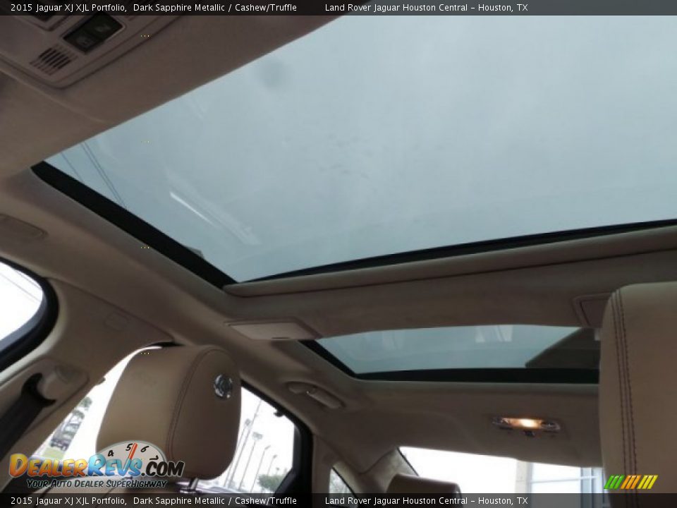 2015 Jaguar XJ XJL Portfolio Dark Sapphire Metallic / Cashew/Truffle Photo #18