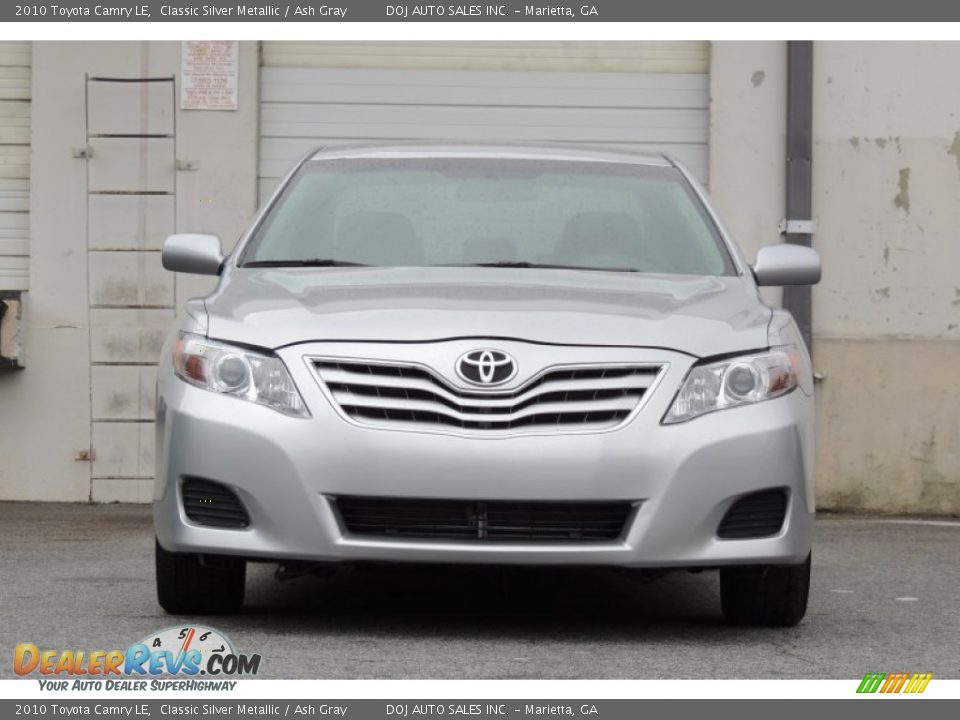 Classic Silver Metallic 2010 Toyota Camry LE Photo #21