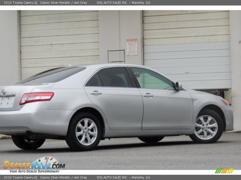 2010 Toyota Camry LE Classic Silver Metallic / Ash Gray Photo #34