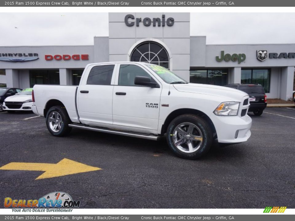 2015 Ram 1500 Express Crew Cab Bright White / Black/Diesel Gray Photo #1