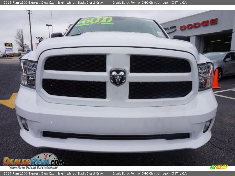2015 Ram 1500 Express Crew Cab Bright White / Black/Diesel Gray Photo #2