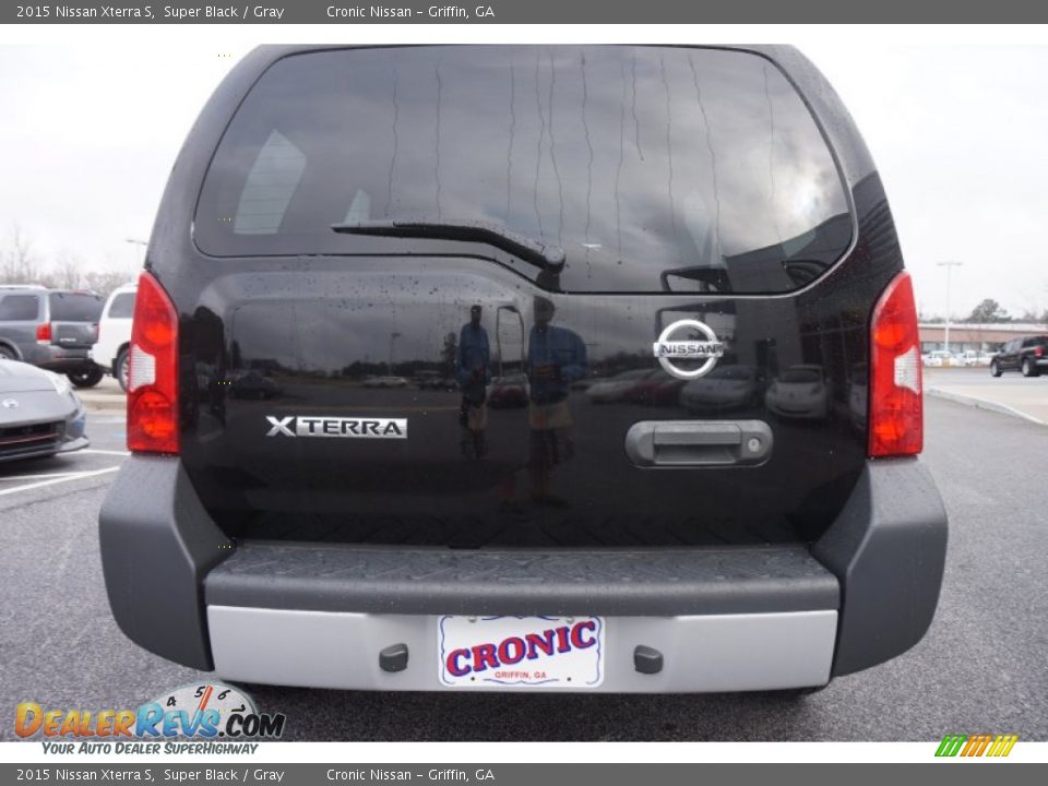 2015 Nissan Xterra S Super Black / Gray Photo #4