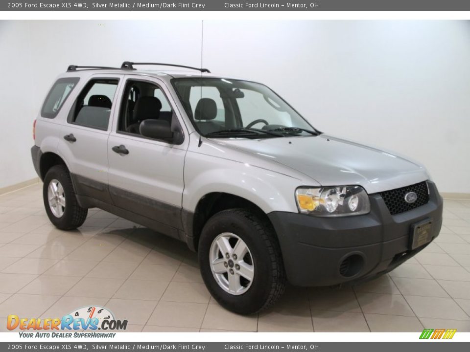 Silver Metallic 2005 Ford Escape XLS 4WD Photo #1