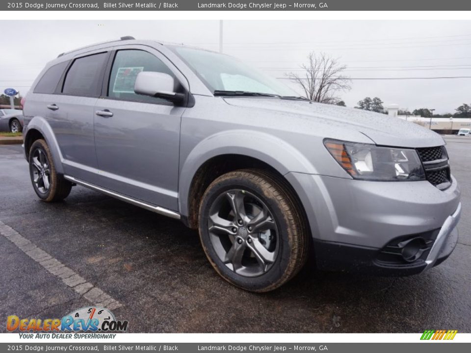 Front 3/4 View of 2015 Dodge Journey Crossroad Photo #4